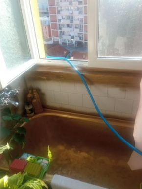 Izdajem salonsku sobu za dve osobe odvojena celina